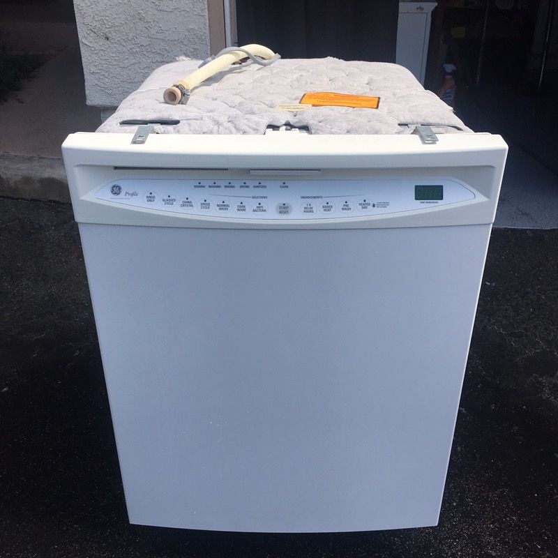 GE Profile Dishwasher like new