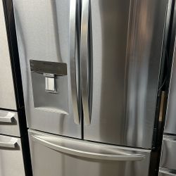 NEW OPEN BOX LG FRENCH STYLE STAINLESS STEEL REFRIGERATOR 