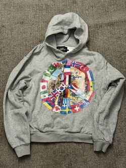 Peaceinwar Hoodie Size Small