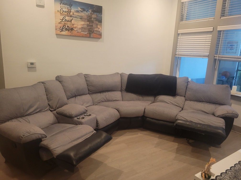 Reclining Sectional