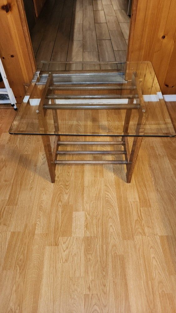 Set of 2 Glass-Top Side Tables – Wood Base
