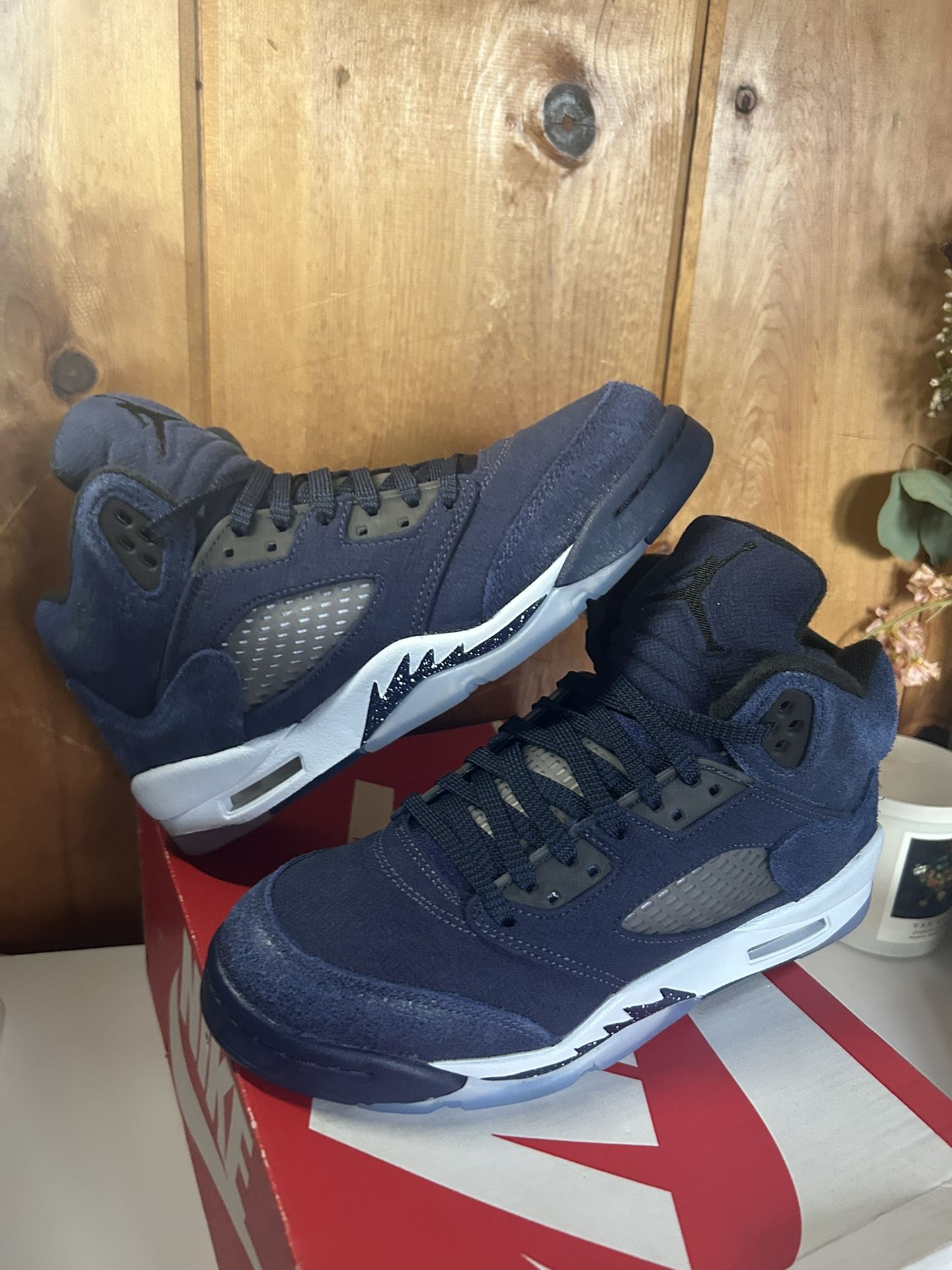 Jordan 5 Retro Georgetown