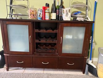 Free wine cabinet