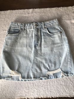 Womens Size 8 Denim Skirt-Decatur And Tropical