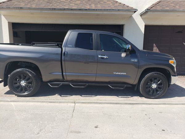 2014 Toyota tundra for Sale in San Diego, CA - OfferUp