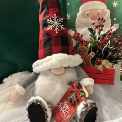 Gnome Go The Holidays 