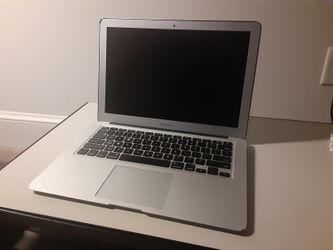 Macbook Air 13 Inch ( Mid 2011)