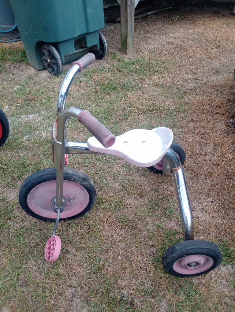 2 /Old Tricycle 3 -Wheels 1950