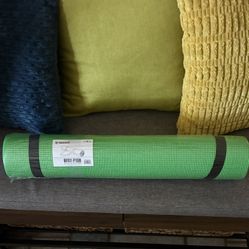 Signature Fitness Yoga Mat Brand New Never Opened