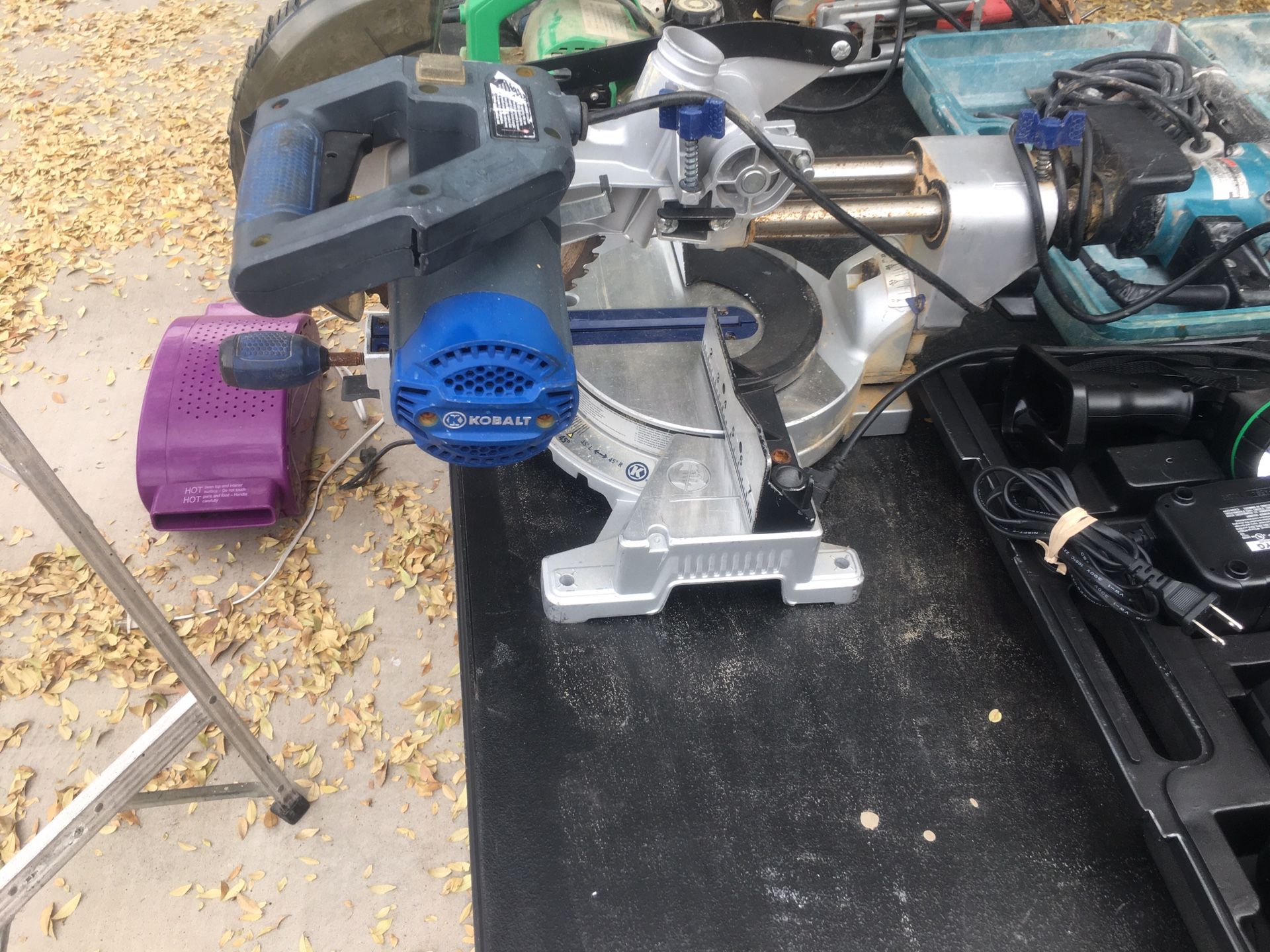 Kobalt 7 1/2 blade sliding compound miter saw