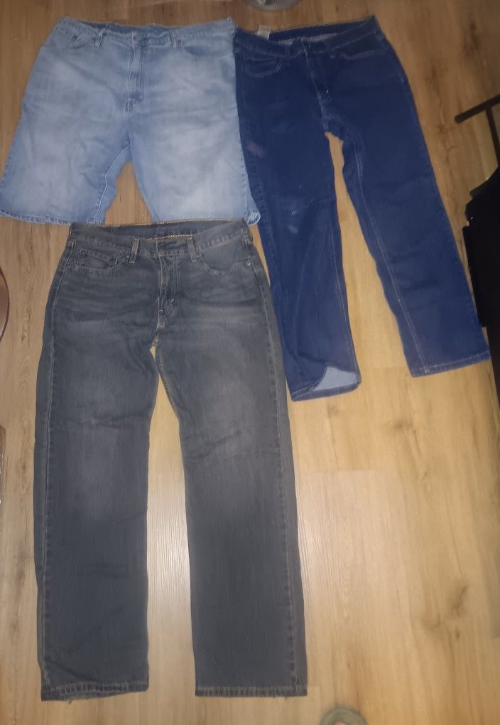 3 Levi’s Casual Jeans – Classic Fit – Great Condition
