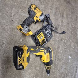 20 Volts Dewalt Impact Drill And Drywall Screw Gun For Sale Works Great Battery And Charger Include 