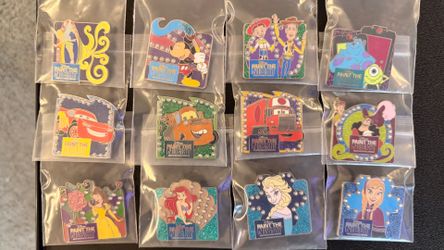 Disneyland Paint The Night Parade 12 Pin Set Mystery 2015 RARE