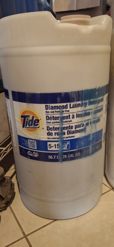 15 Gallon Tide Free And Clear Laundry Detergent