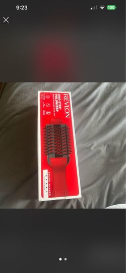 Revlon One-Step Volumizer Hair Dryer and Hot Air Brush