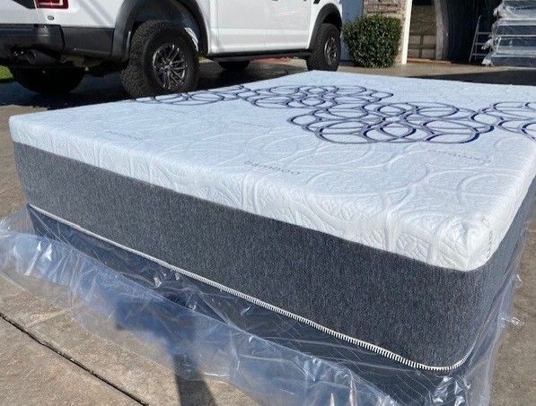 Cal King Memory Foam