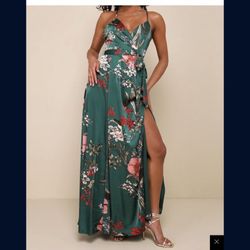 Lulus - Emerald Green Floral Print Satin Maxi Dress