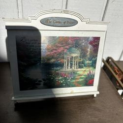 Thomas Kinkade Painter of Light, "Garden of Prayer", Ceramic