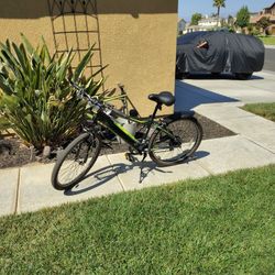 Hyper E Bike 