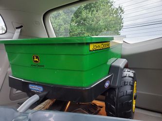 John Deere Peg-Perego Adventure Trailer