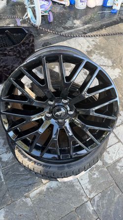 2019 OEM MUSTANG GT PERFORMANCE PACK 2 WHEEls