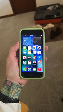 iPhone SE AT&T