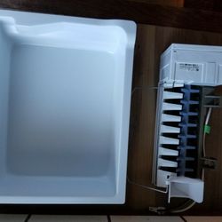 Refrigerator Freezer Ice Maker With Tray KitchenAid