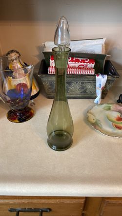 14 Inch Empoli Liquor Decanter With Crystal Stopper