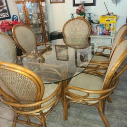 Bamboo Dinning set with Six Chairs and Oval glass top