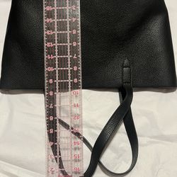 Cuyana Tote