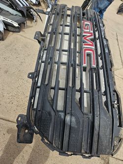 Gmc Sierra 1500 grille Oem