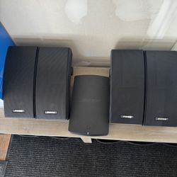 Bose SoundTouch SA-5 Amplifier & 4 Bose Speakers