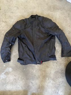 Motorcycle riding jacket