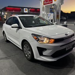 2021 KIA Rio