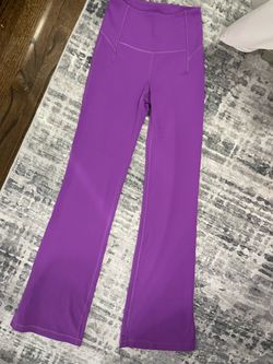 Lululemon purple pants