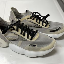 Brooks Aurora-BL Men’s 10.5 Running Shoes Sneakers