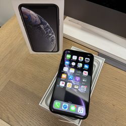Apple iPhone XR 64GB Unlocked to any carrier! New in box!