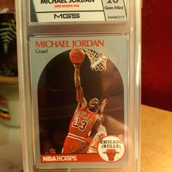 1990 HOOPS Michael Jordan #65 MGS 10