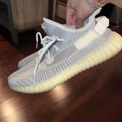 350 Yeezys Static Reflective Size 10.5