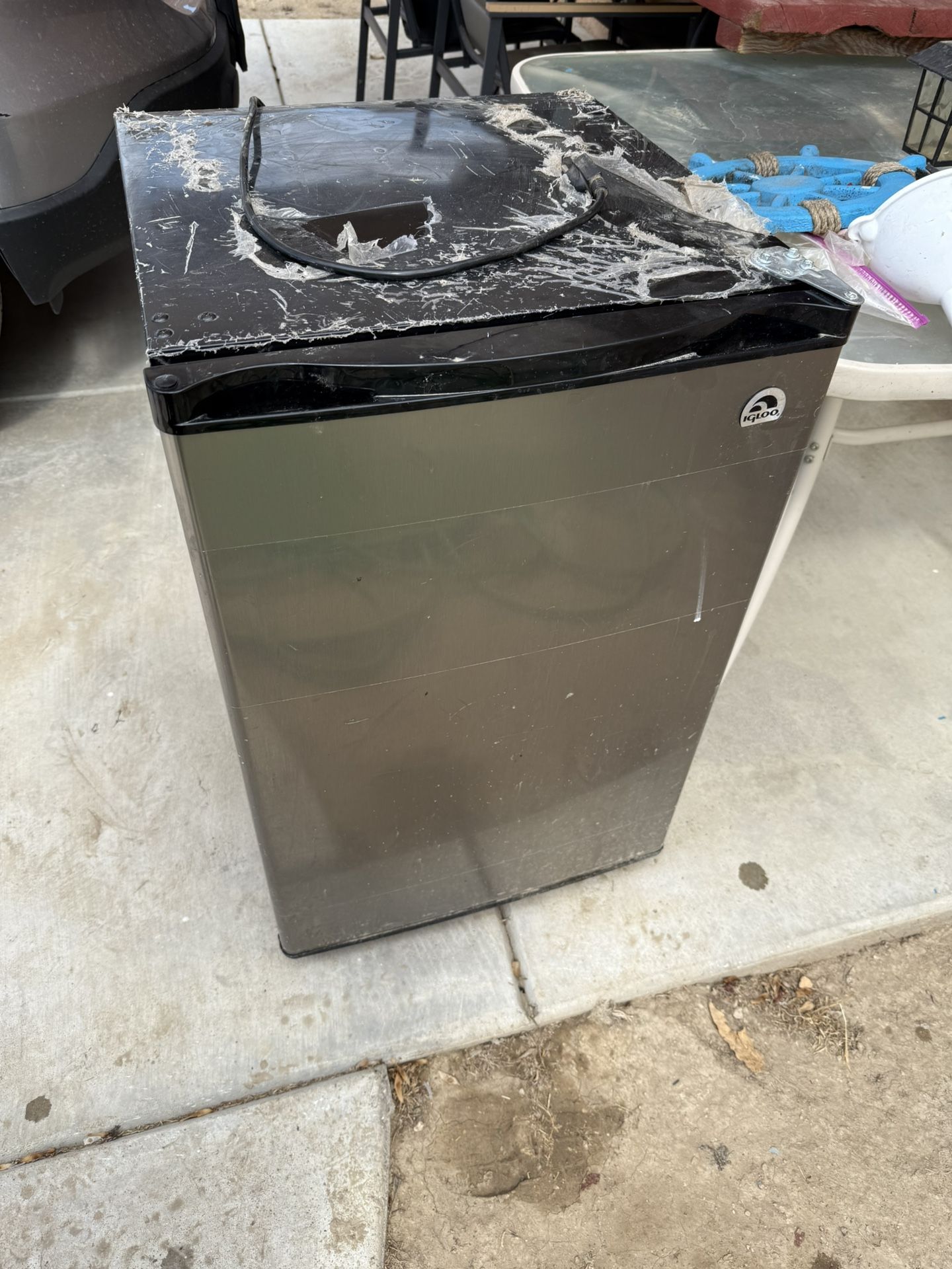 Mini Fridge