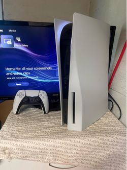 PS5 like new 1 month used disc version