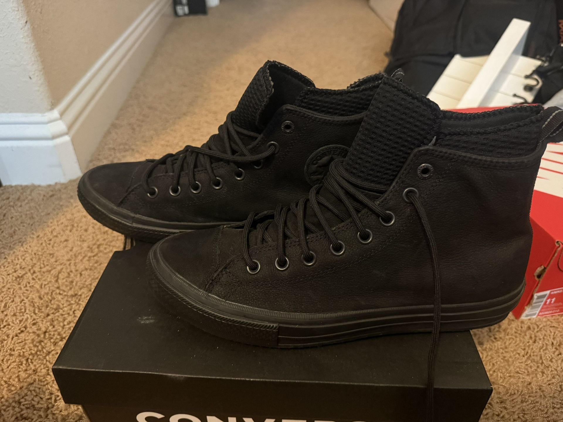 Converse 9.5 Waterproof Boots