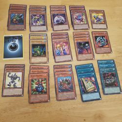 toon deck yu gi oh Amazon.com: Yu-Gi-Oh! Yugioh Complete Toon Deck Tournament Ready! Kingdom  Black Luster Soldier Dark Magician Blue-Eyes Red-Eyes : Toys & Games main image 1