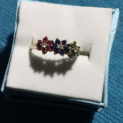 10kt gold ruby, emerald and sapphire ring