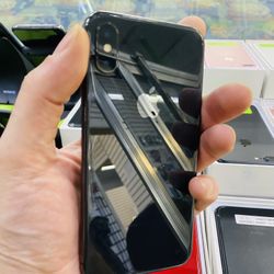 ⌚️🔥🔥iPhone X 64gb Factory Unlocked With Warranty 
