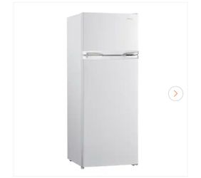 7.5 cu. ft. Apartment Size Refrigerator, in White