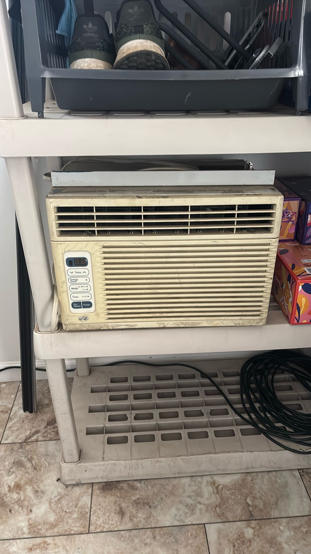Window AC Unit