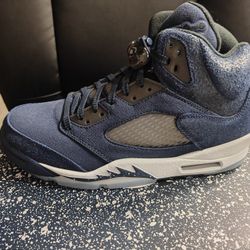 NIB Jordan 5 Navy Size 10
