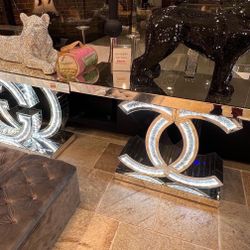 Led Gucci Or CC Console Tables