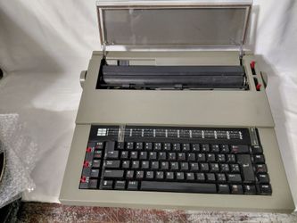 Vintage Typewriter 1980s